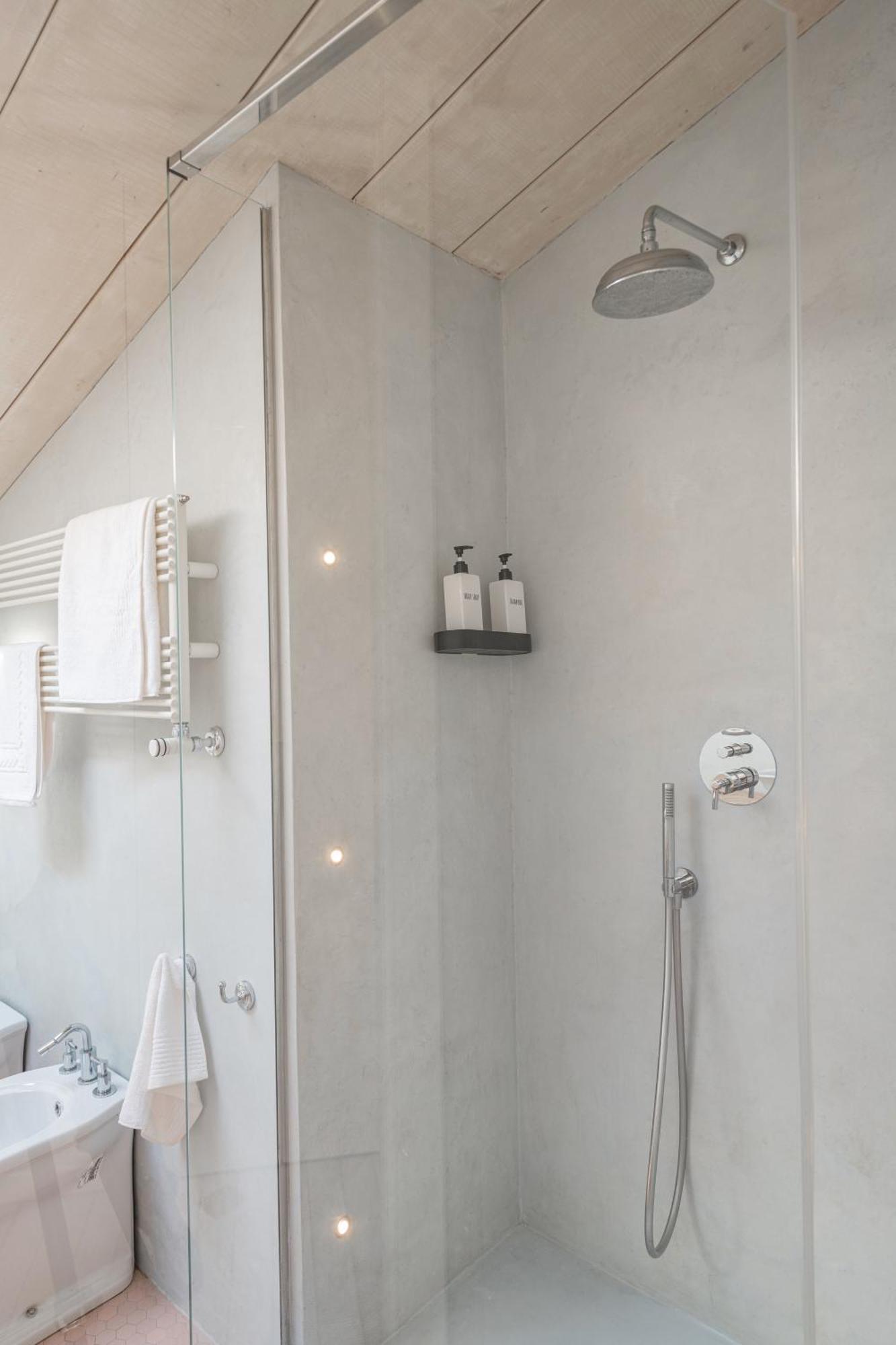 Apartamento Splendido Attico Tra I Colli, Centro Storico E Ospedale Rizzoli Bolonia Exterior foto